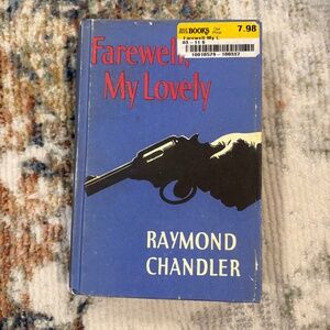 2 Raymond chandler books